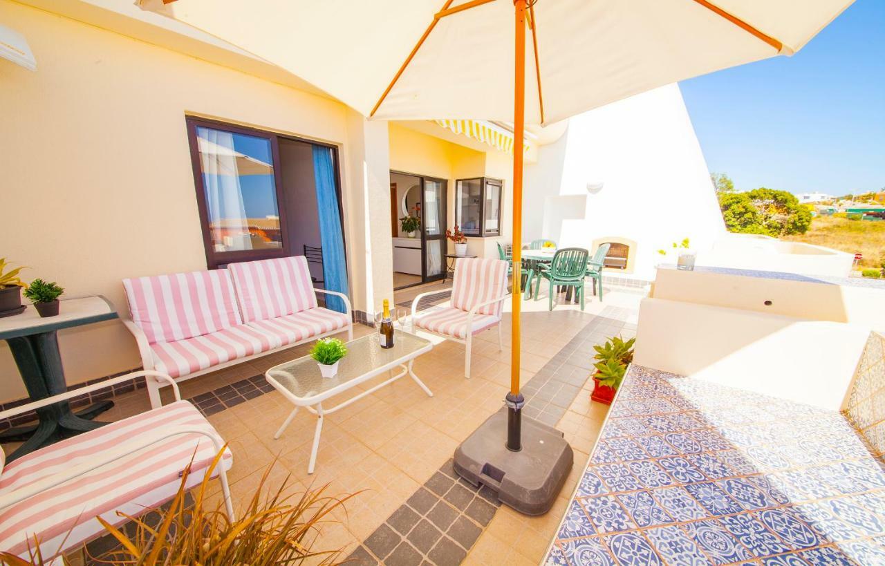 A08 - Magnolia Sea View Apartment Lagos Exterior photo